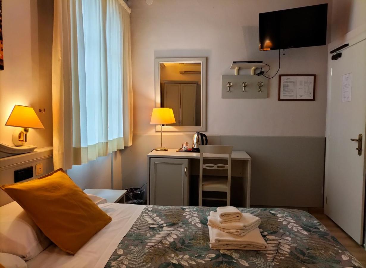 Hotel Camilla Firenze المظهر الخارجي الصورة